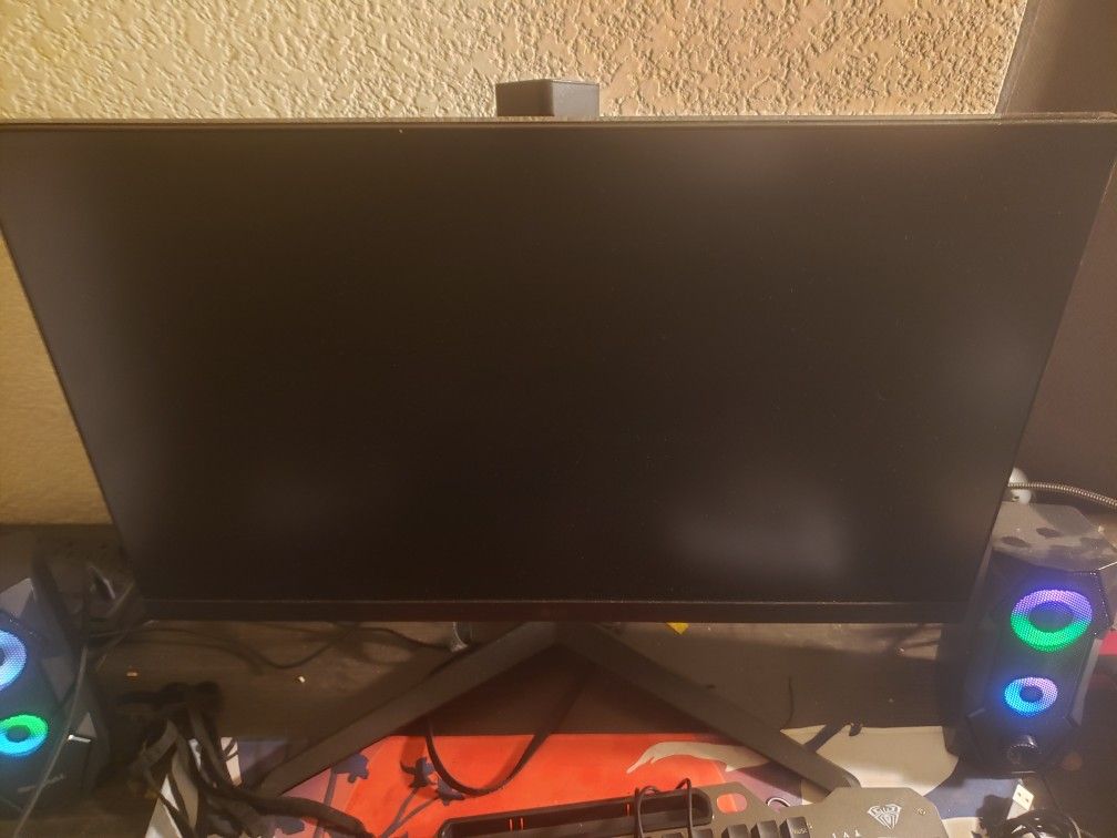 LG 24GN600-B UltraGear Gaming Monitor 24" Full HD (1920 x 1080) IPS Display, 1ms (GtG) Response Time, 144Hz Refresh Rate, AMD FreeSync Premium, HDR10,