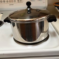 Faberware Stock Pot With Lid