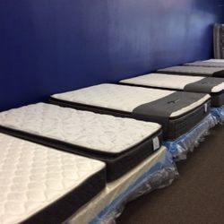 **Memory Foam Mattress Adjustable Bed**