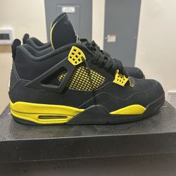jordan 4 thunder size 13 men