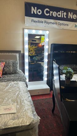 Floor Mirror With Drawer And Lights