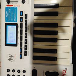 M-Audio Axiom Pro 61 Midi Keyboard