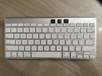 Apple bluetooth keyboard