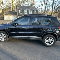 2016 Volkswagen Tiguan Sport Utility 4d 134xxx Miles Retro Visor Camara Great car 