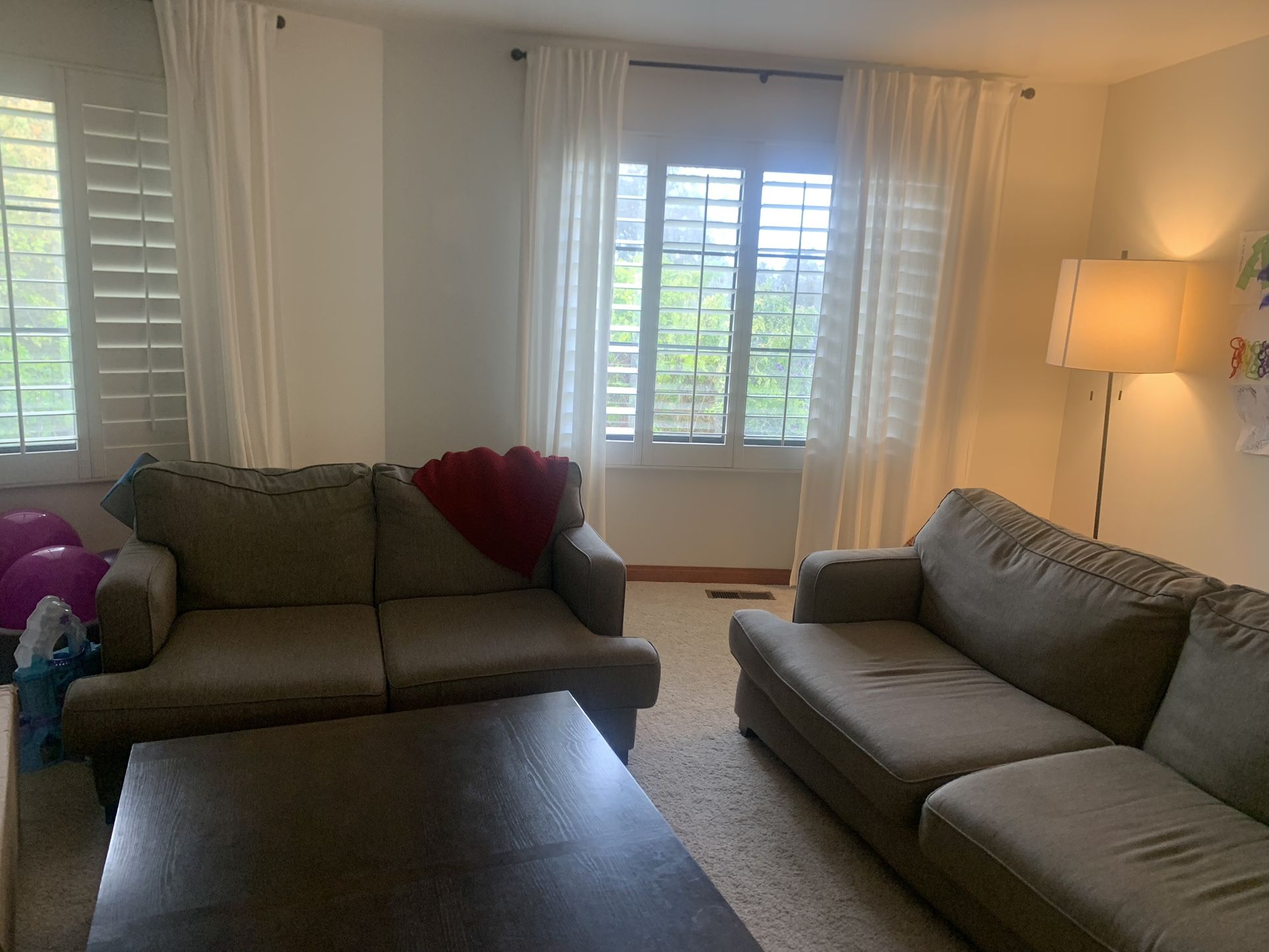 Free Sofa Couch And Loveseat