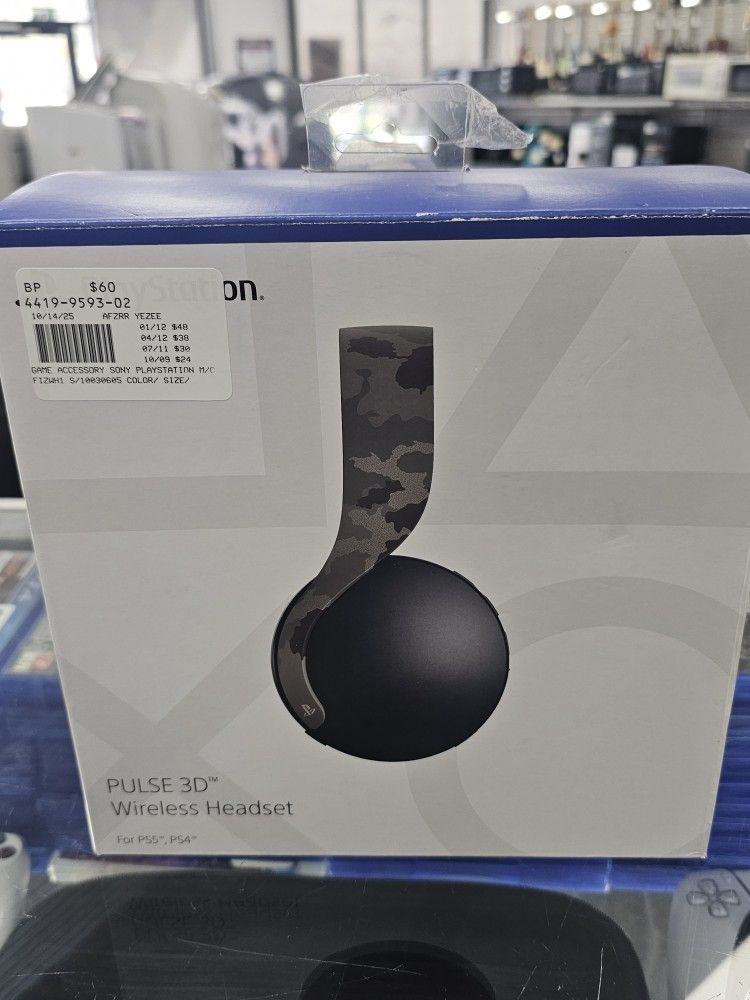 PS5 Pulse 3D Wireless Headset. ASK FOR RYAN. #4(contact info removed)-02