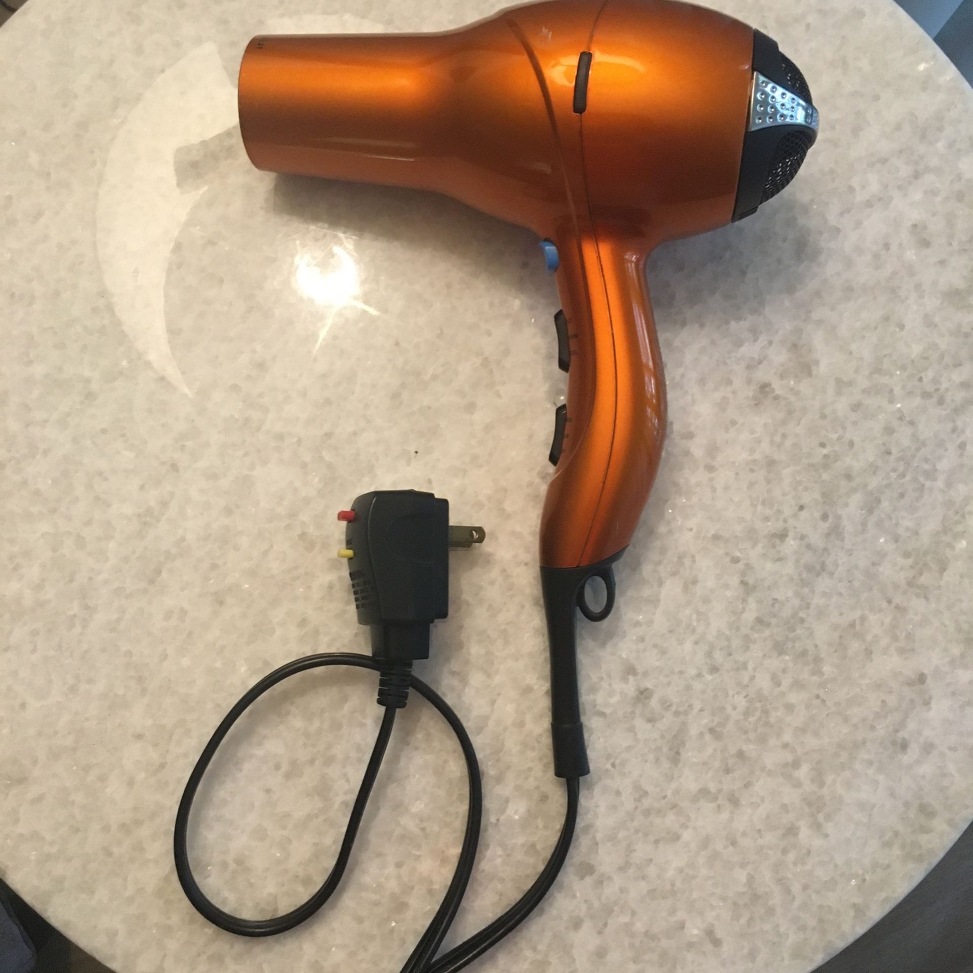 Blow dryer, Infiniti Pro Conair