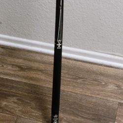 McDermott Lucky L16 Billiards pool cue