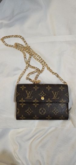Authentic Louis Vuitton International 