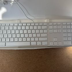 Apple Keyboard With USB