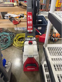 Sanitaire carpet shampooer