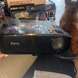 BENQ