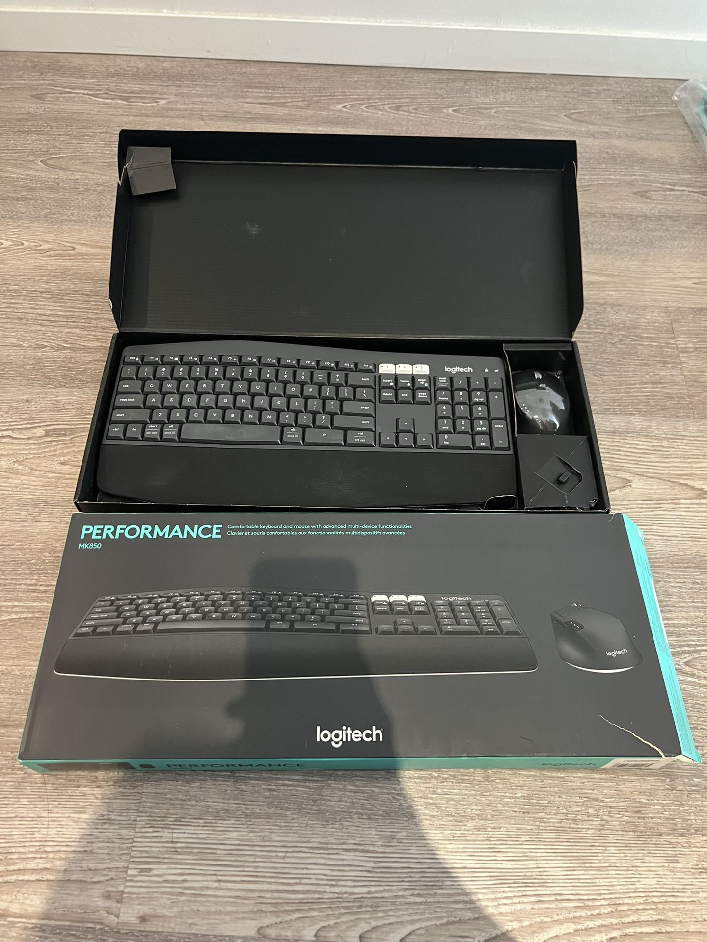 logitech keyboard and mouse （performance MK850）