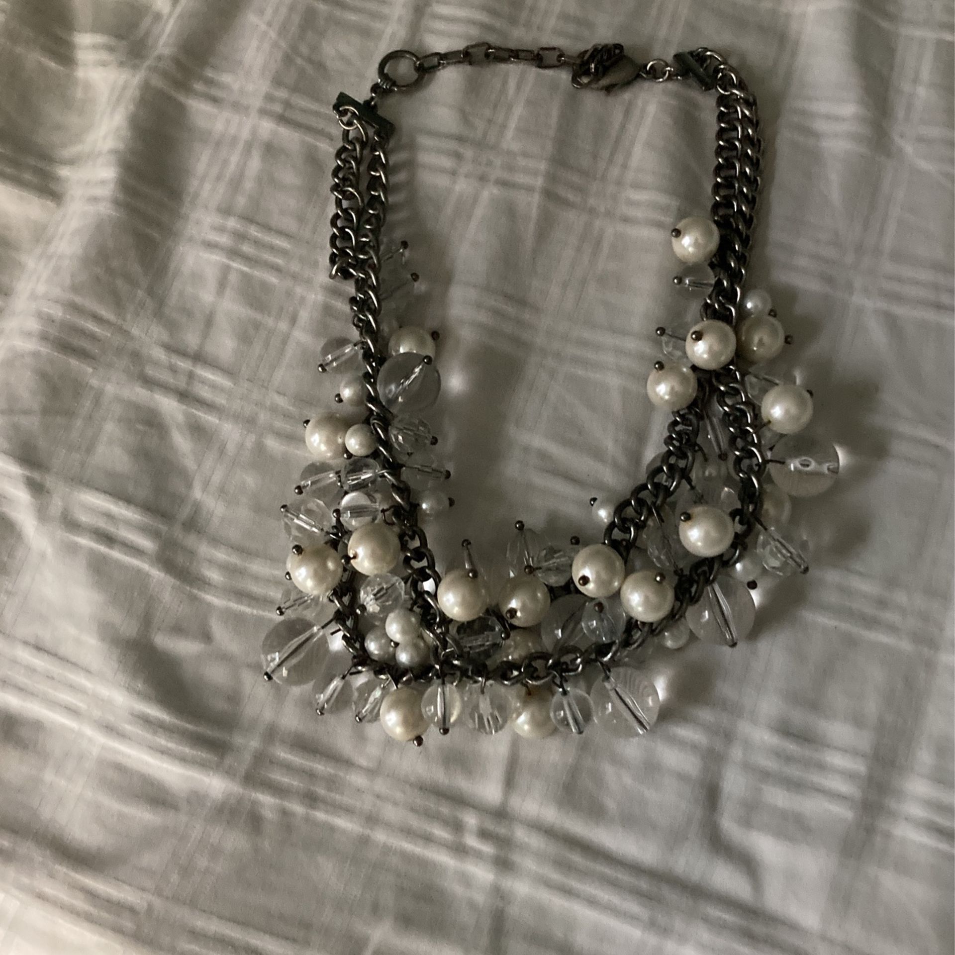 double layered pearl and silver chain