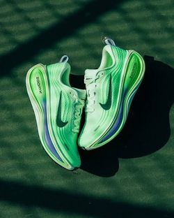 Nike Vomero plus size 9.5 men