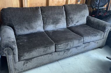 Couch/Loveseat