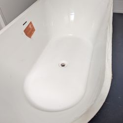 Kohler Soaking Bath Tub 