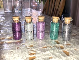 Beauty creations Gitters