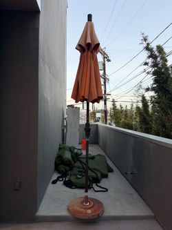 Patio Umbrella — Solid Wood Base, Ready for Your Backyard