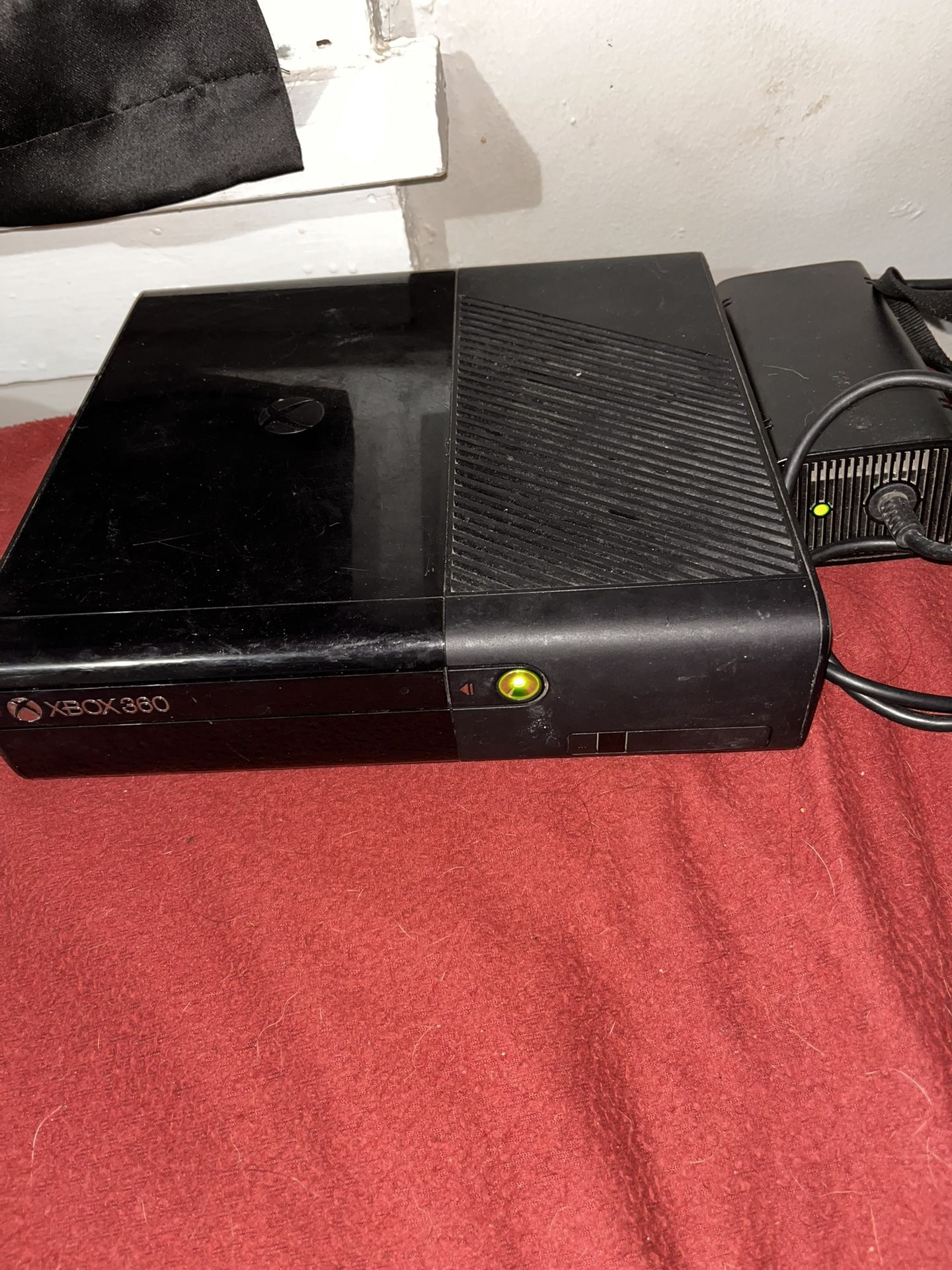 Xbox 360.  (console Only)