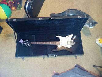 Starcaster Guitar And Case 
