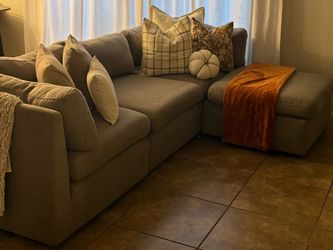 Sectional couch 4 pieces gray