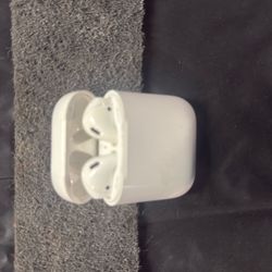 Apple AirPods (2nd generation)