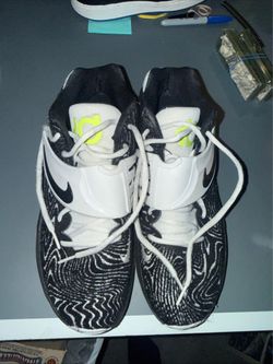 Nike KD 14 Kd14 CW3935-001 Size 9.5 Basketball Shoes Very Gently Used