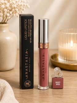 Anastasia Beverly Hills Liquid Lipstick in Dusty Rose