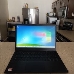 Lenovo Laptop √ Amd A6√ Touchscreen√ Win 10