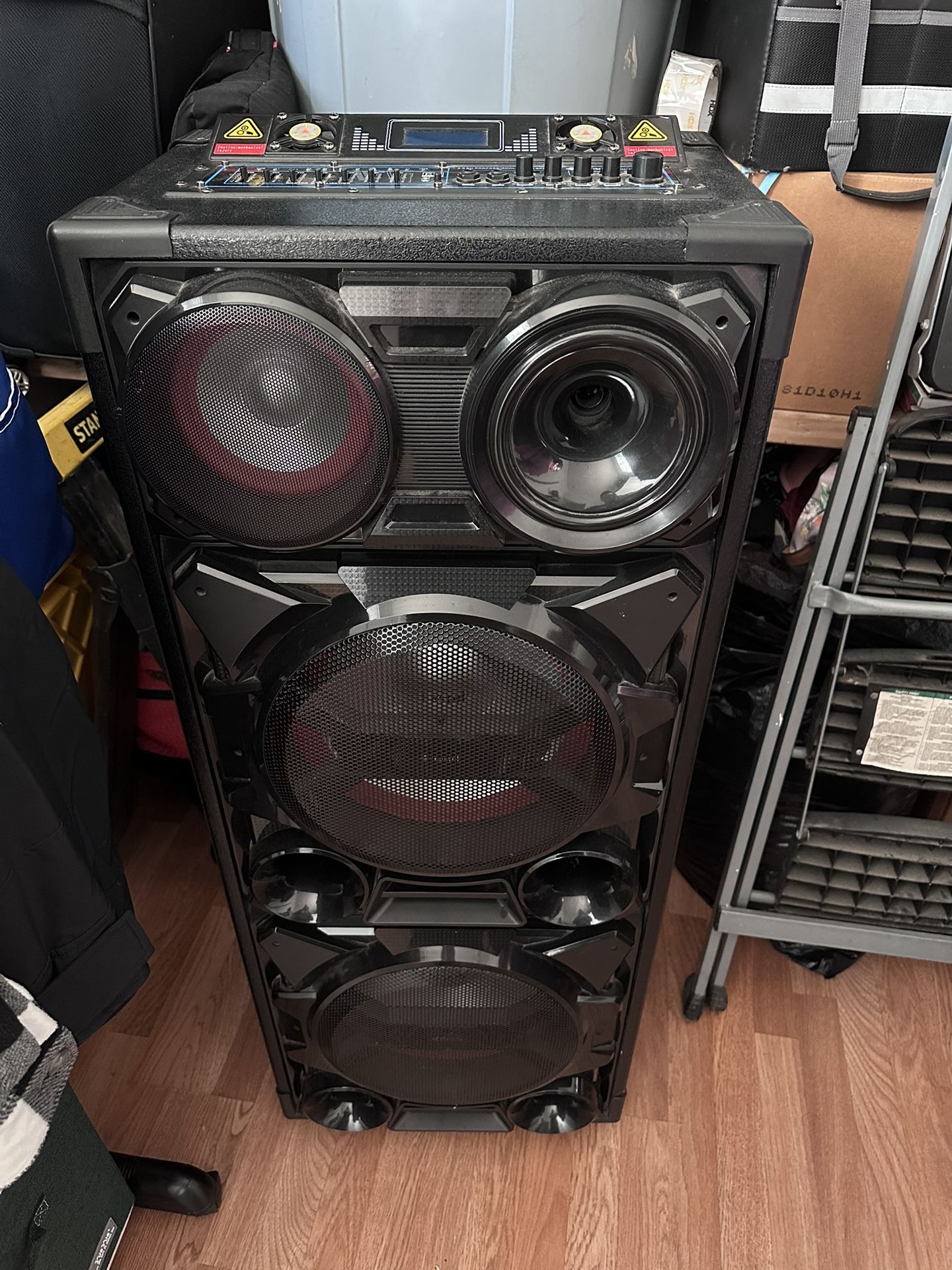 Ibastek Bluetooth Speaker π