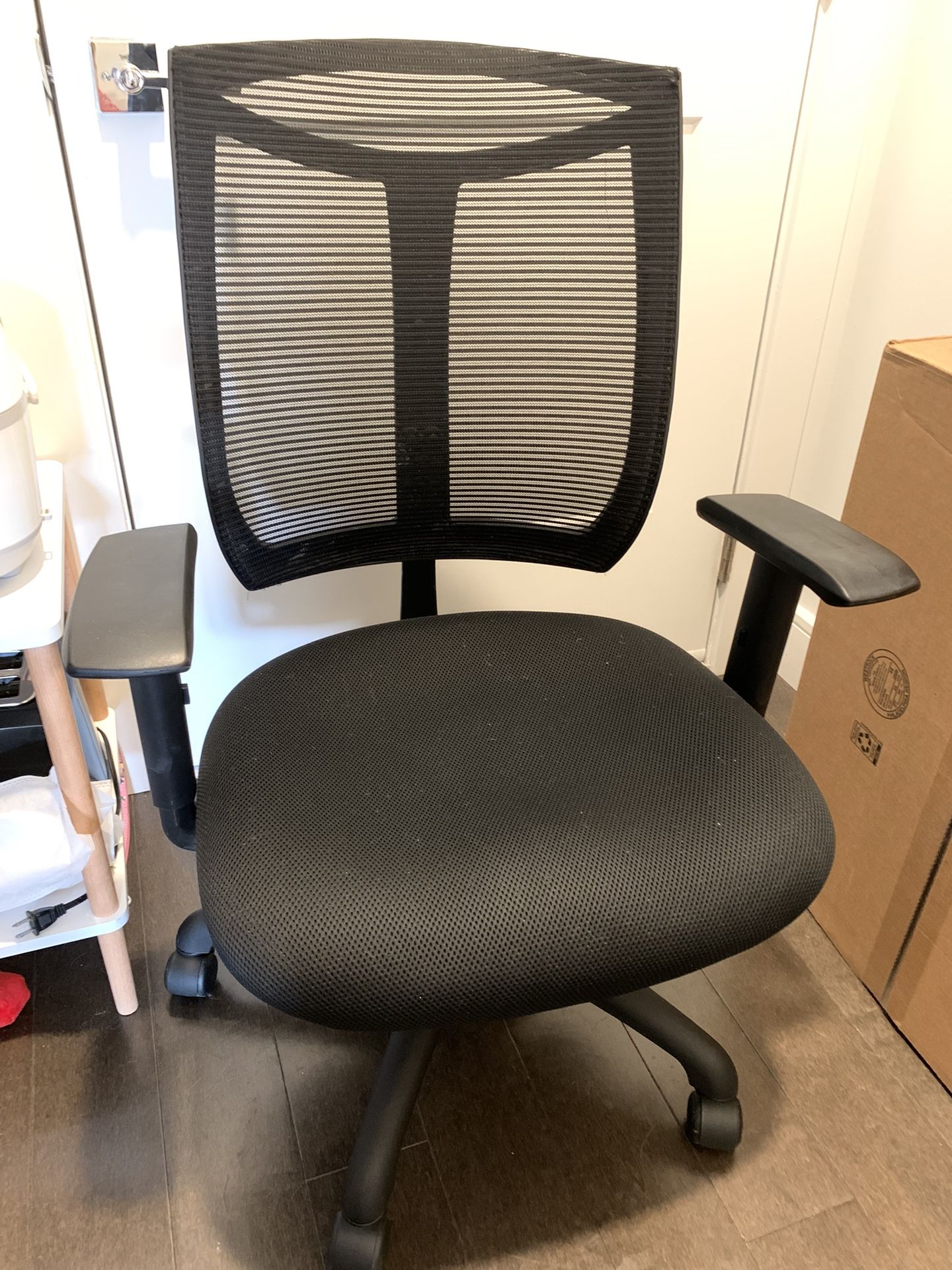 Lorrell Task Chair, Mesh Black, Air Grid Seat