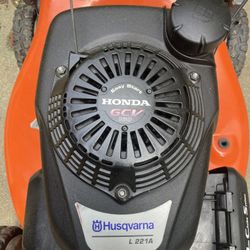 Small engine parts/wheels And Tires