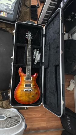 Harley Benton prs style guitar w case and American Paul Reed Smith pick ups extra