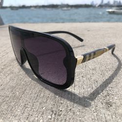 Burberry New Sunglasses 