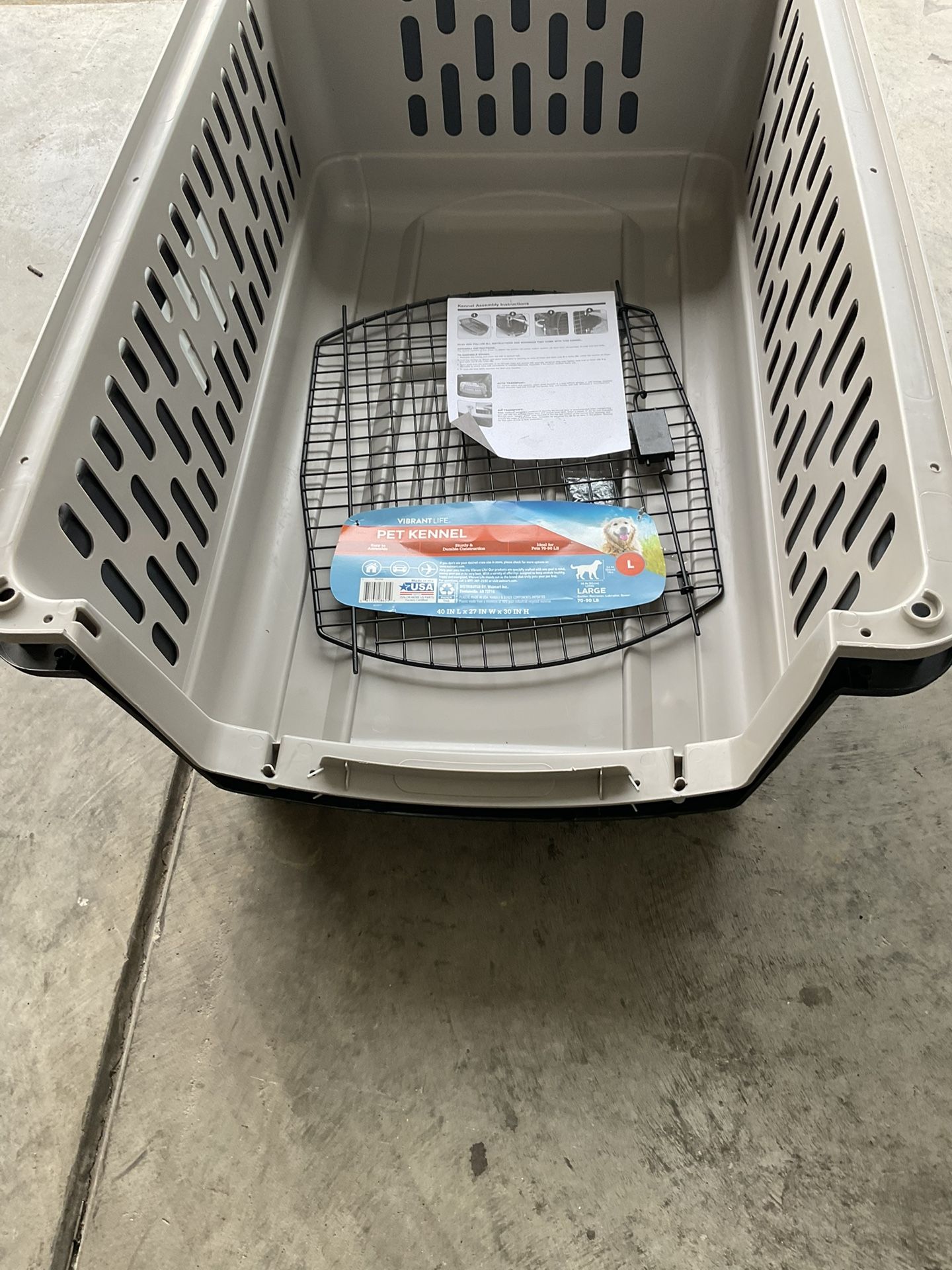 PET KENNEL