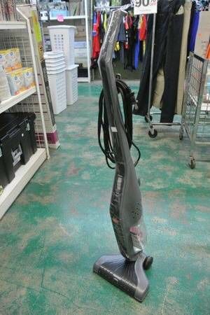 Hoover Corded Bagless Cyclonic Stick Vacuum Cleaner in Silver