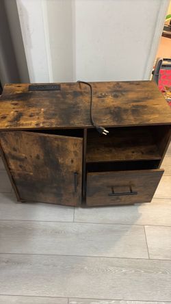 Book shelf storage