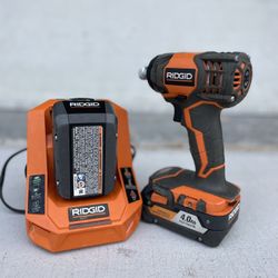 RIDGID 18V (2x batteries and Charger Included!! Brushless Impact  Driver Kit with 4.0 Ah Battery and Charger