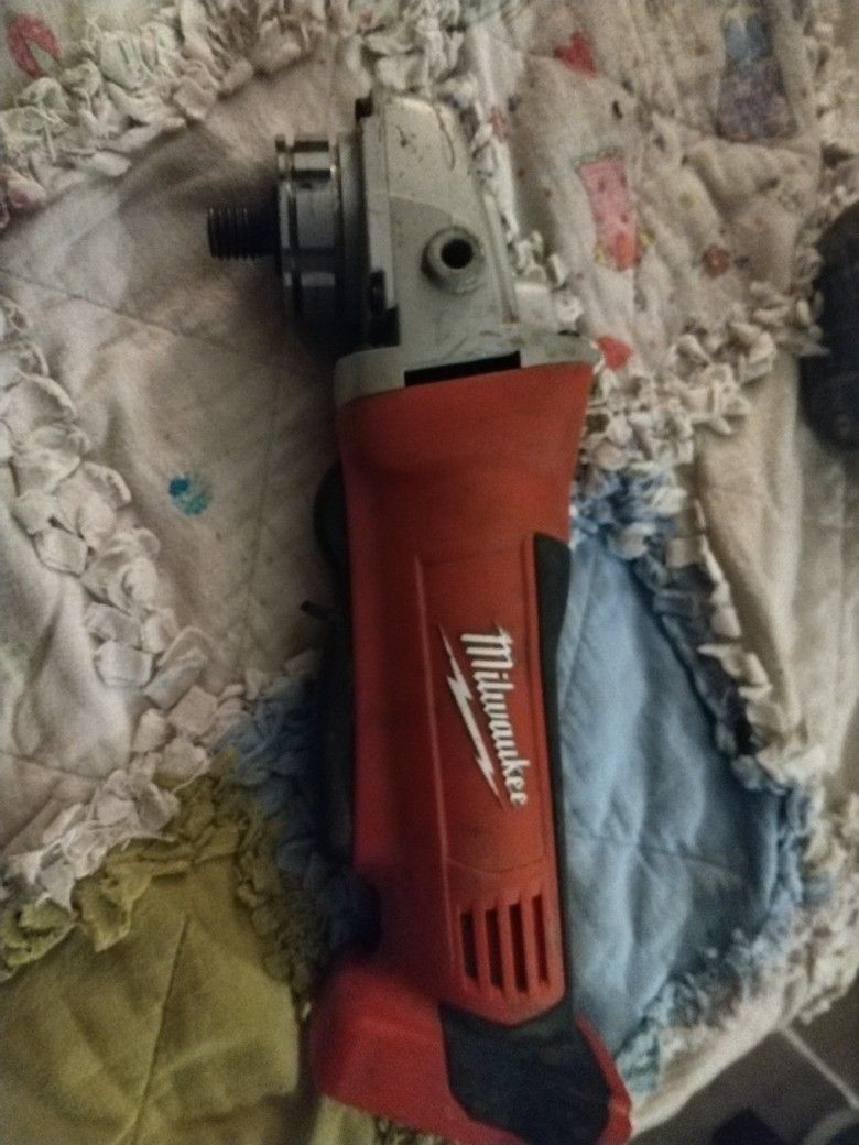 1 -1/8 Milwaukee Hammer Drill And Milwaukee18v