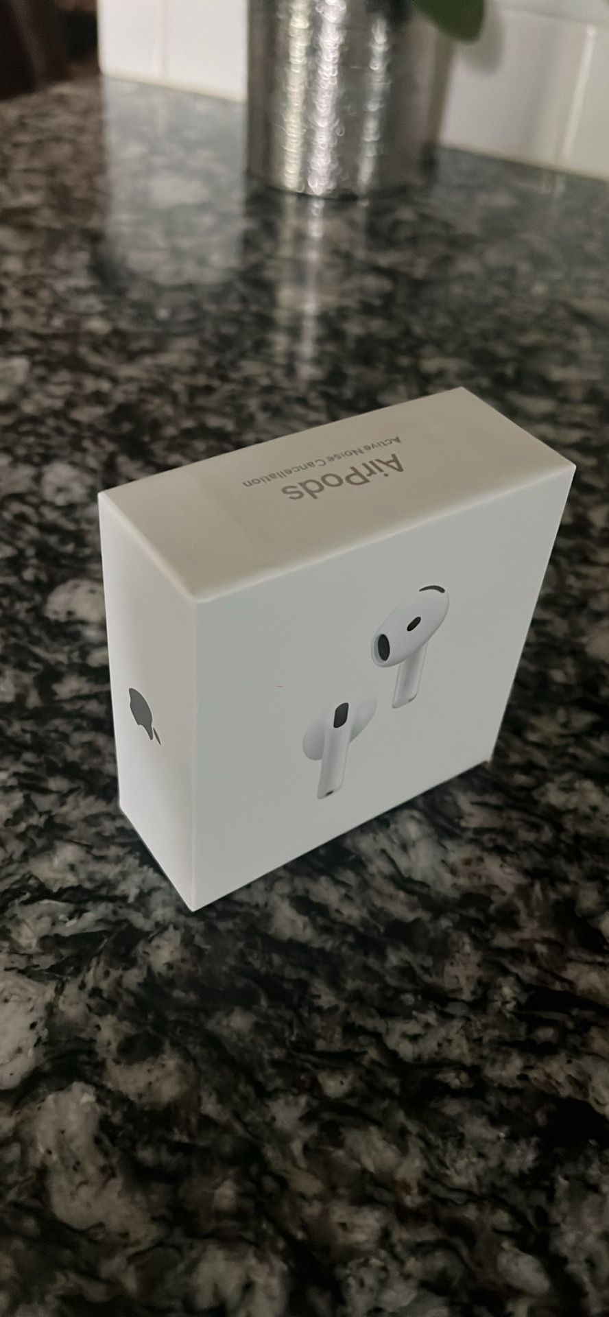 Wireless AirPods 4 ANC