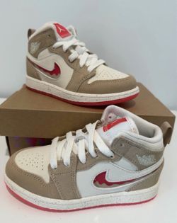 Nike Air Jordan 1 Mid SE Size Toddler  Sneakers Red Pale Ivory Suede SZ 11C