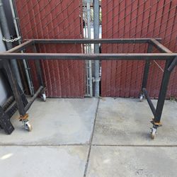 Heavy Duty Weld Table On Casters