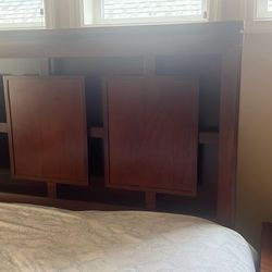 Queen bedroom sets 4pieces