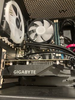 IBUYPOWER GAMING PC BRAND NEW (CHECK DESCRIPTION)