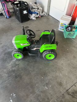 Kids electric car