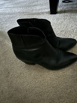 Frye 7.5 Black Boots
