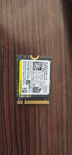 Western Digital SN740 1TB NVMe PCIe Gen4 x4 SSD