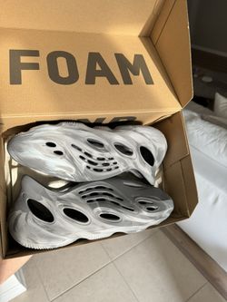 Adidas Yeezy Foam 