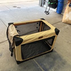 Collapsible Dog Crate